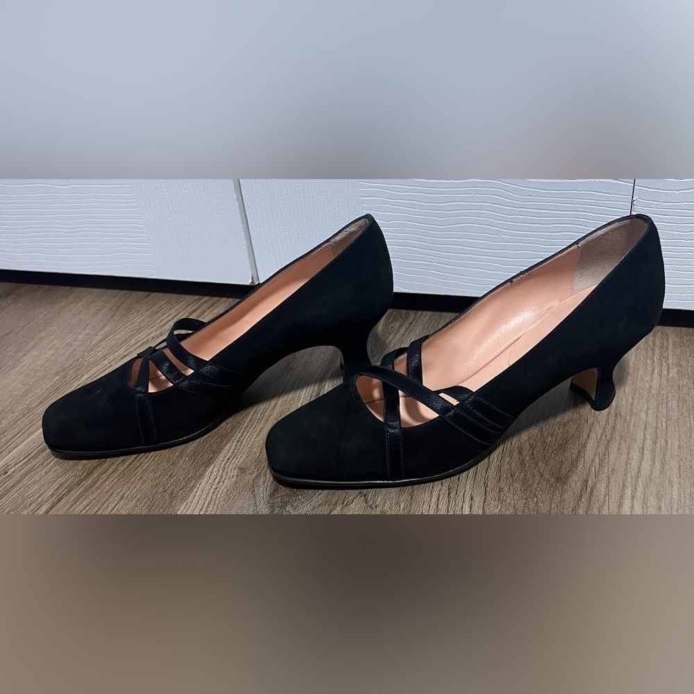 Women's ANYI LU Black Suede Ballet Style Heels